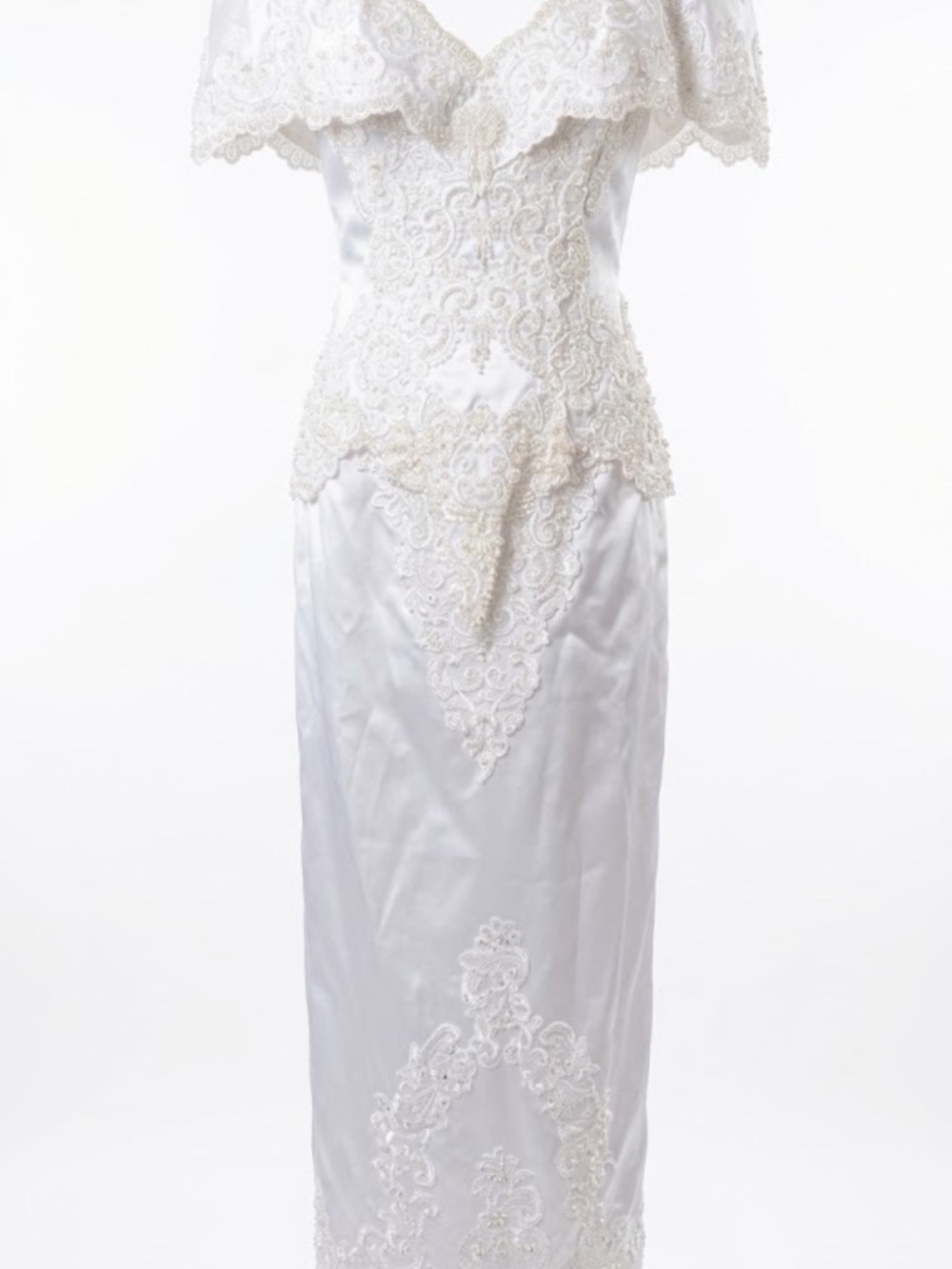 Vintage 1980s/90 Off-the-Shoulder Lace and Beaded Wedding Dress